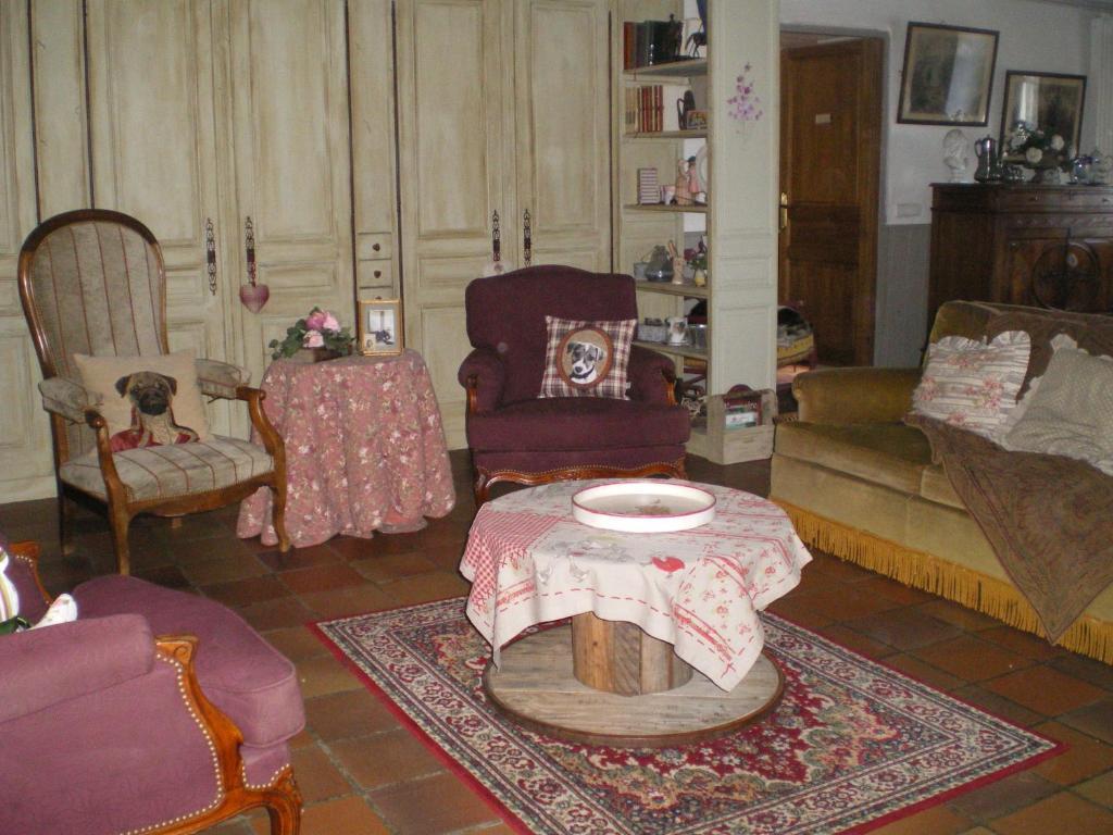 Au Bon Gre D'Hugoline Bed & Breakfast Blanzac  Bagian luar foto