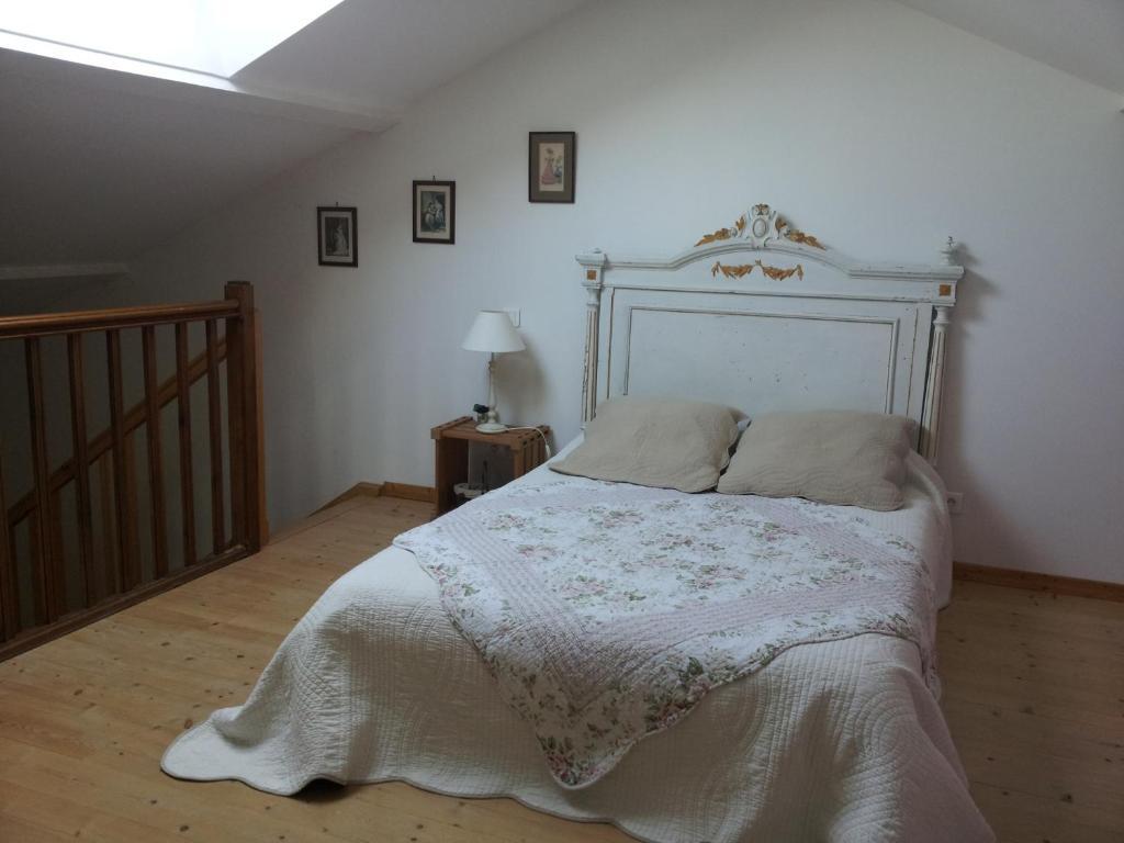 Au Bon Gre D'Hugoline Bed & Breakfast Blanzac  Bagian luar foto