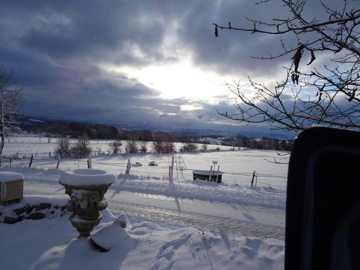 Au Bon Gre D'Hugoline Bed & Breakfast Blanzac  Bagian luar foto