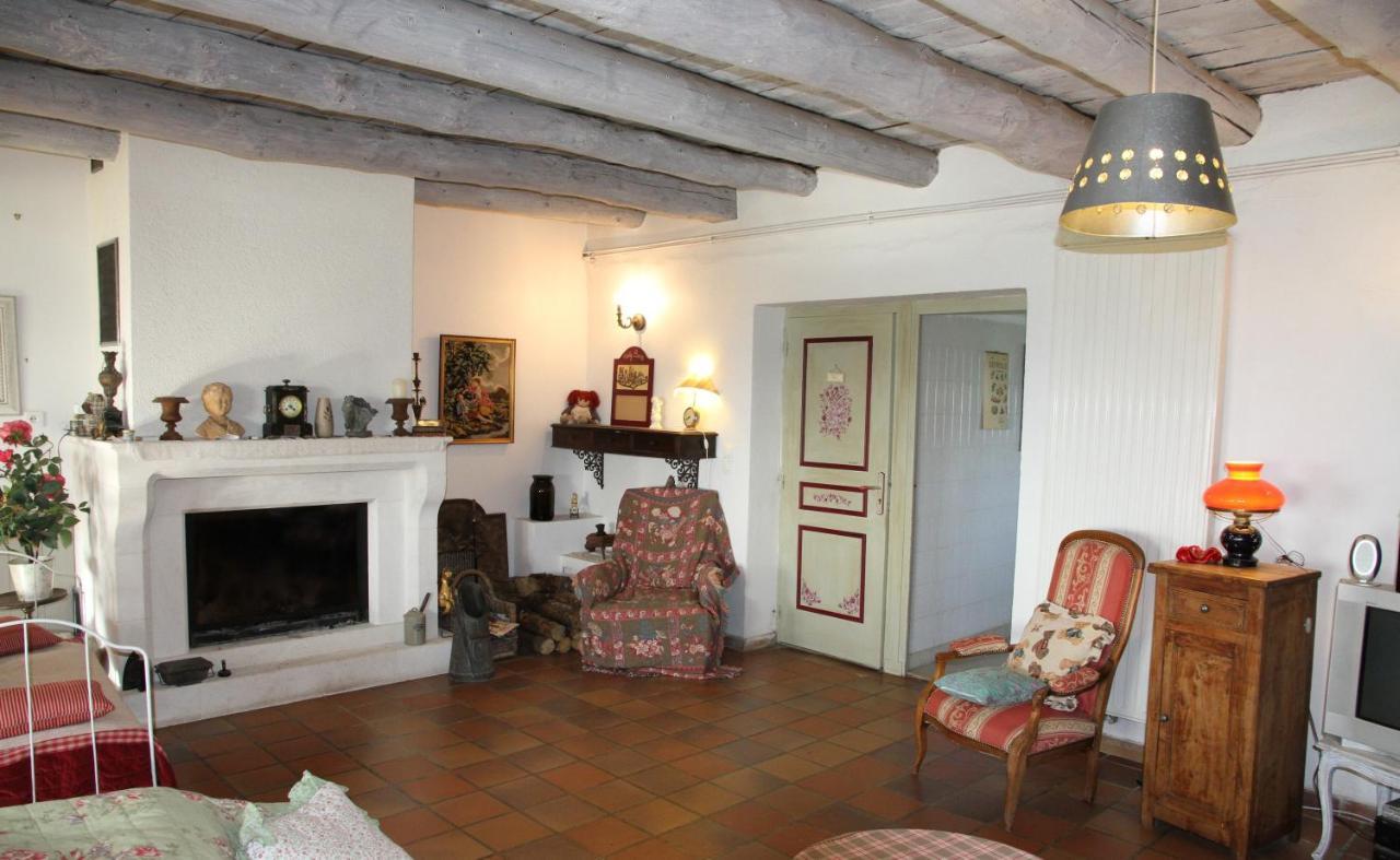 Au Bon Gre D'Hugoline Bed & Breakfast Blanzac  Bagian luar foto